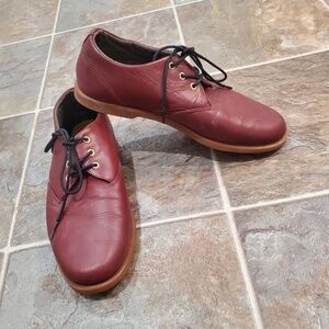 Quicksilver Leather  Red Maroon Oxford fit 11.5